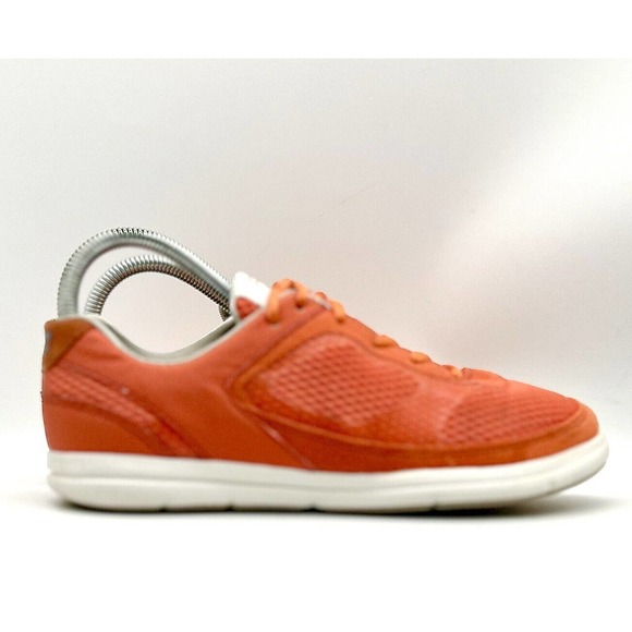 Strike Shoes Women Size 7 Movement Interval Knit Training Sneakers - Picture 1 of 6